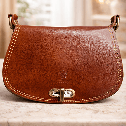 Borsa a tracolla in pelle color cognac
